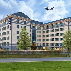 Park Inn By Radisson Brussels Airport